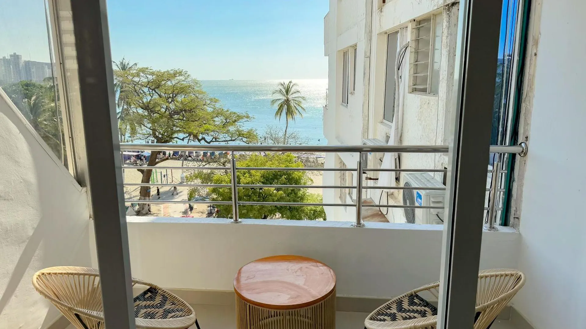 Apartamentos Con Salida Directa Al Mar - Bedviajes Santa Marta  Santa Marta (Magdalena)